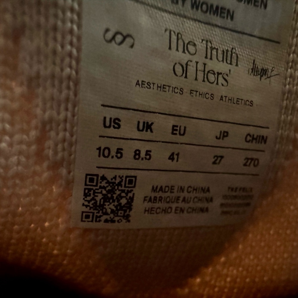 Saysh Stylish Cream Women's Sneakers - Picture 9 of 10